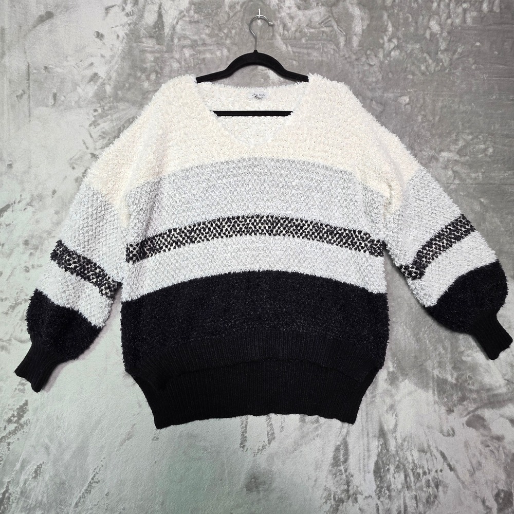 White Birch Colorblock Eyelash Knit V-Neck Sweater Black Grey Cream Small